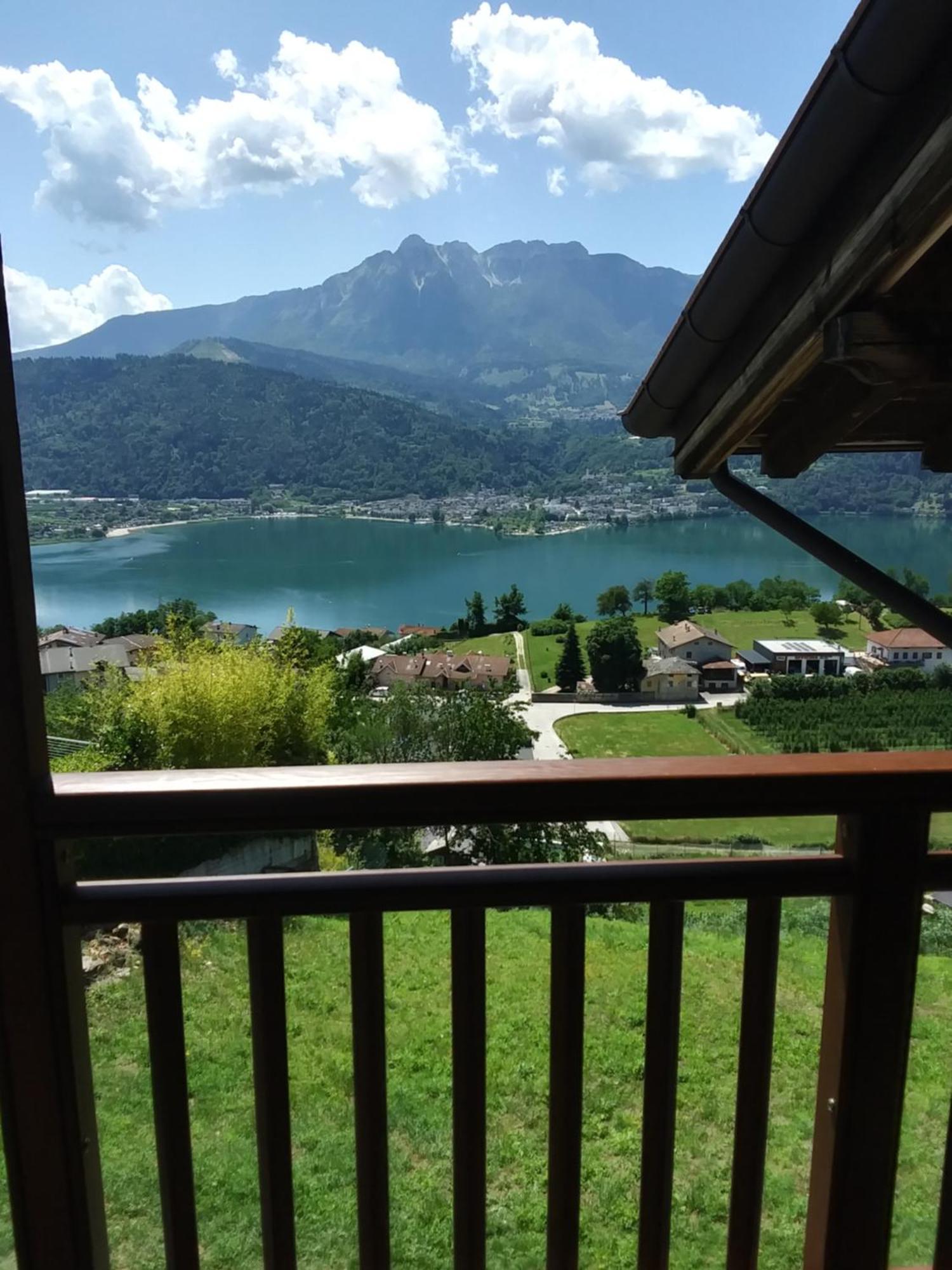 Ferienwohnung La Casa Di Athos Tenna Exterior foto